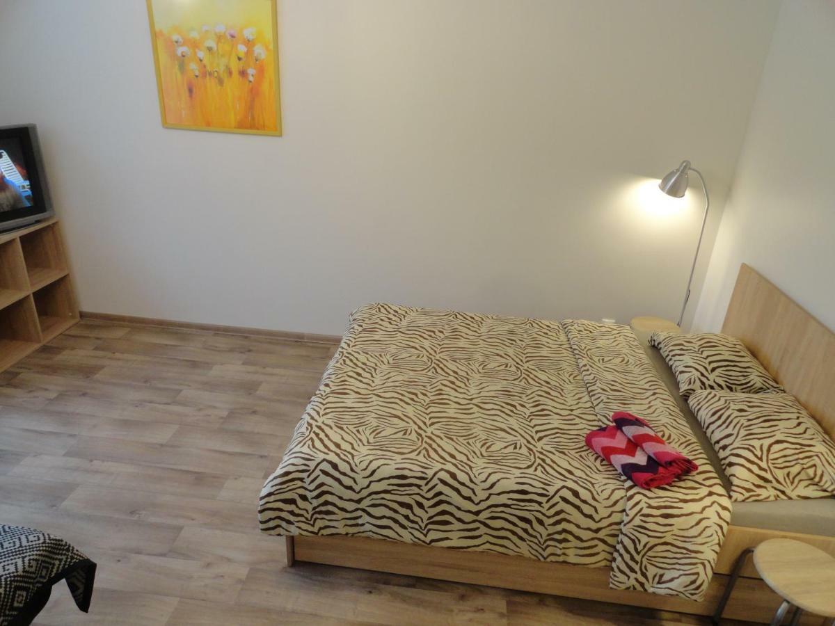 Apartment Arena Riga Quiet Center Free Parking ภายนอก รูปภาพ